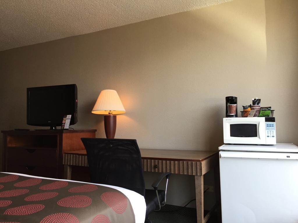Economy Inn & Suites Shreveport Chambre photo